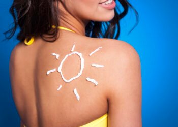 Importance of Sunscreen for Teen Skin: Protecting Your Glow Every Day